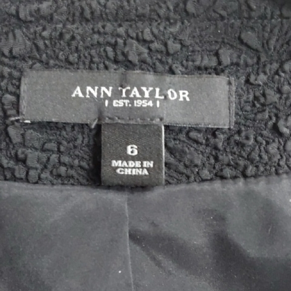 Ann Taylor Black Textured Jacket/Sports Coat Zip Pockets Elegant Office. Sz.6 - Picture 6 of 7